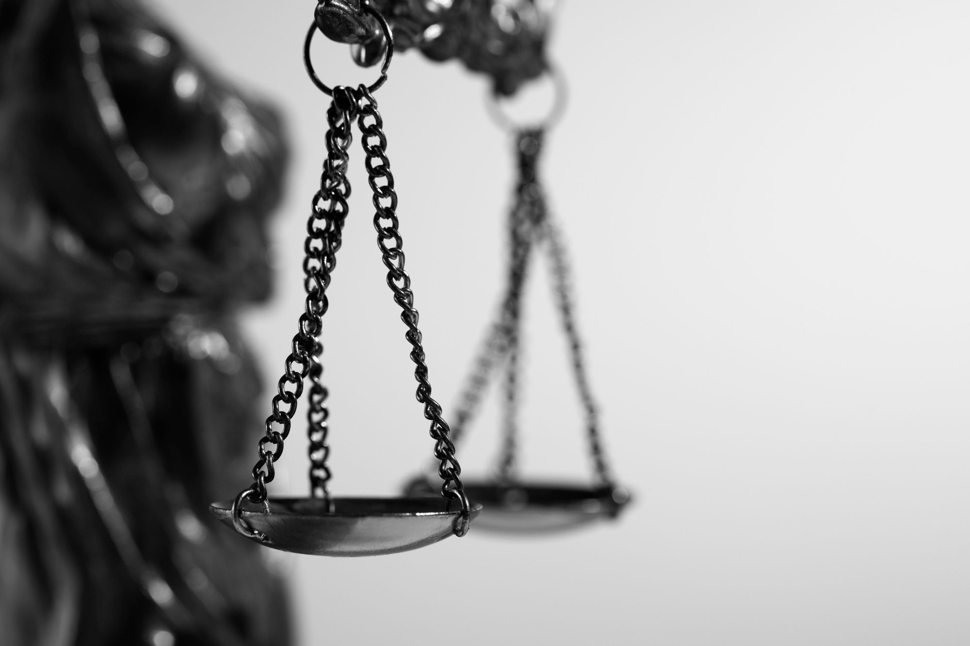Balamça da justiça, em referência a decisão do STJ sobre ICMS
